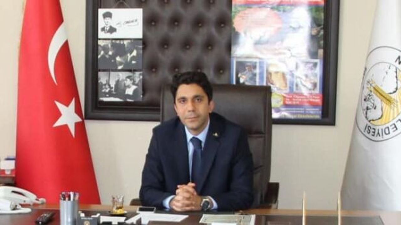 “Nurhak’ta Bayram; Sevgiyle Kenetlenmek, Kardeşçe Bölüşmektir”

Nurhak Belediye Başkanı İlhami Bozan,