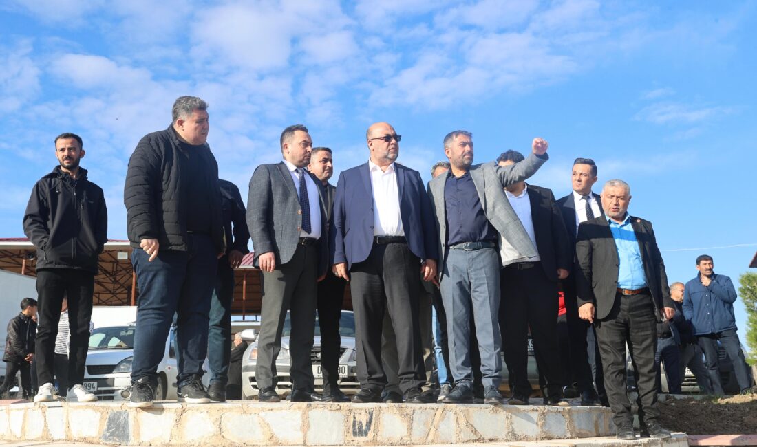 DULKADİROĞLU BELEDİYESİ 84. MAHALLE TOPLANTISINI ABBASLAR MAHALLESİ’NDE GERÇEKLEŞTİRDİ

Dulkadiroğlu Belediye Başkanı