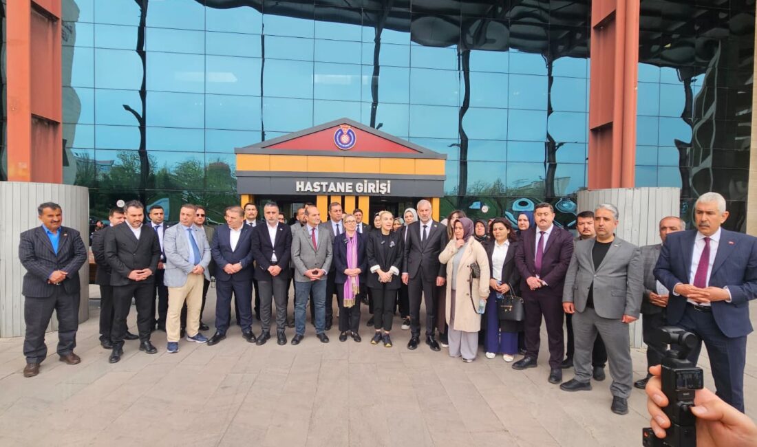 Anahtar Parti heyeti Kahramanmaraş’ta yaralıları ziyaret etti. İl Başkanı Kayıran,