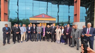 Anahtar Parti heyeti Kahramanmaraş’ta yaralıları ziyaret etti. İl Başkanı Kayıran,