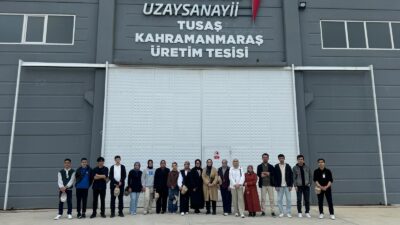 Milli Teknoloji Hamlesi Gençlere Yerinde
Anlatıldı
Büyükşehir Belediyesinin gençlik markası Pusula Maraş,
